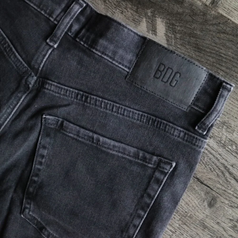 NWT Urban Outfitters BDG Black Shorts Size 26 A Line Denim